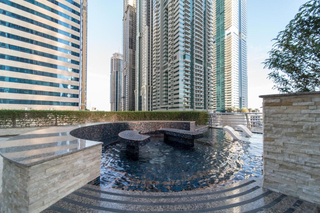 Icon Casa Living - Princess Tower Apartment Dubai Exterior photo